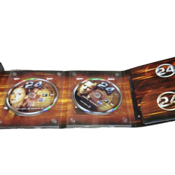 24 Season 4 Total 7 DVDs - Picture 10 of 10